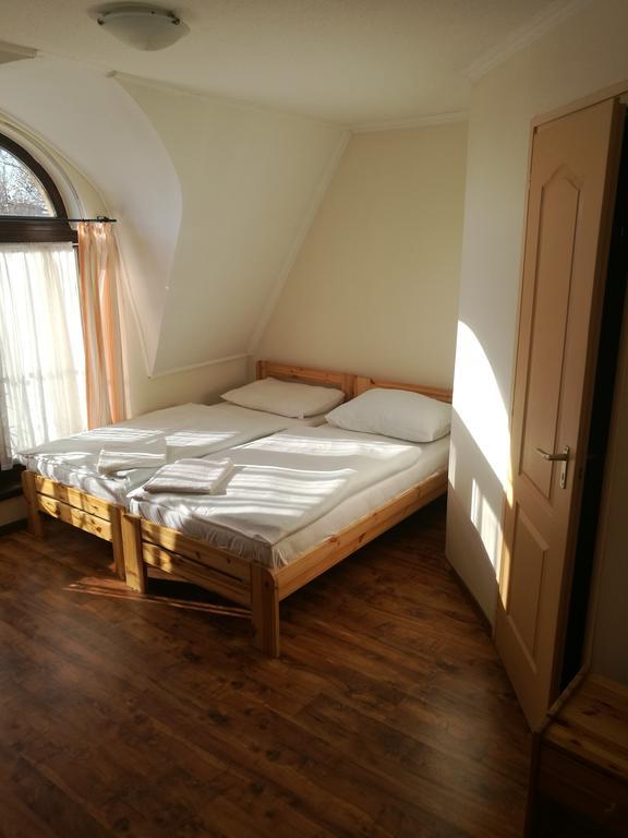 Mátyás Szállás Szombathely Exterior foto